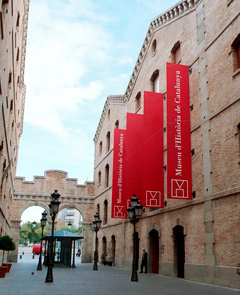 Museu d'Història de Catalunya: Sin colas